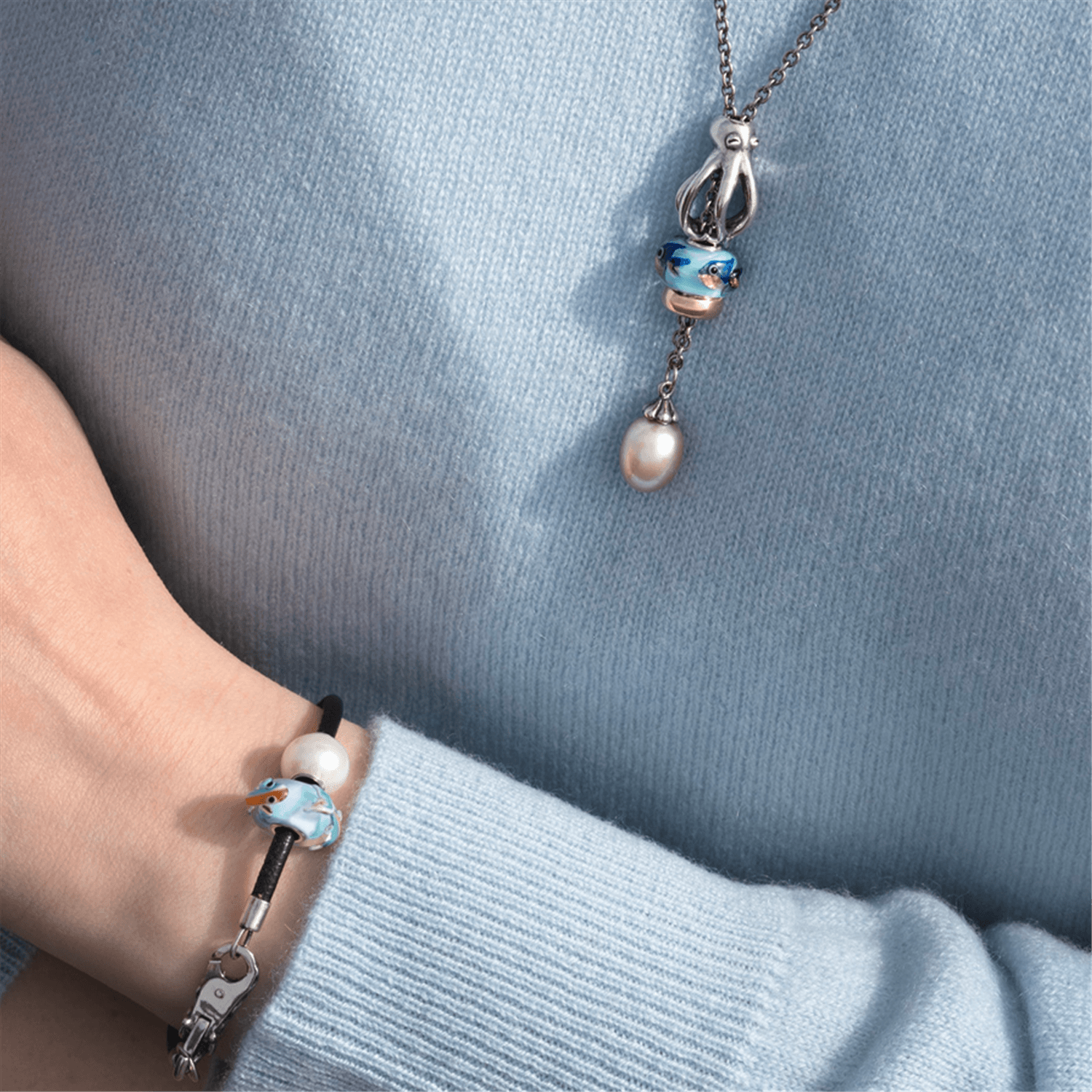 Guardian of Memories Pendant 6