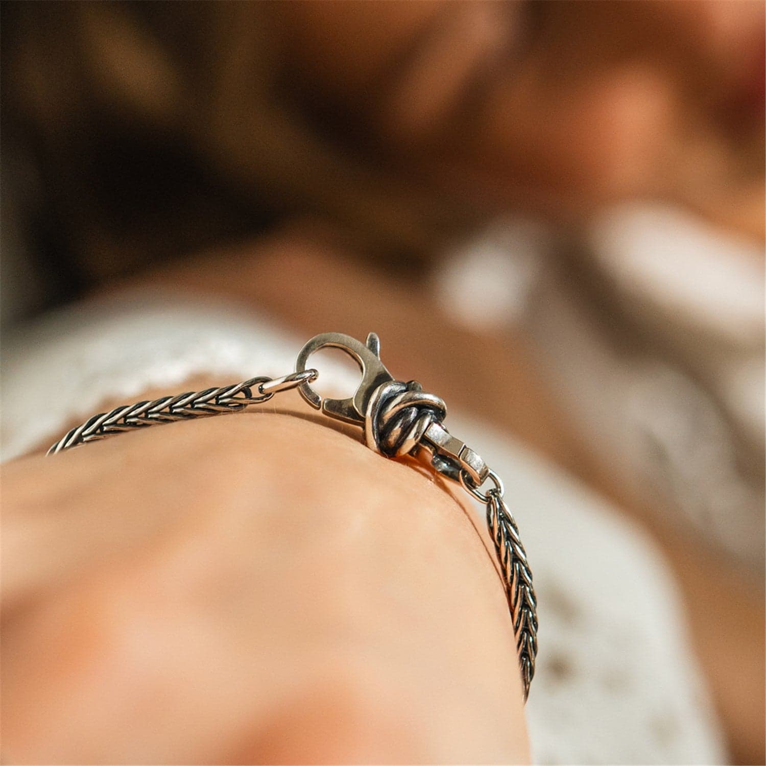 Lucky Knot Bracelet - 7.1 2