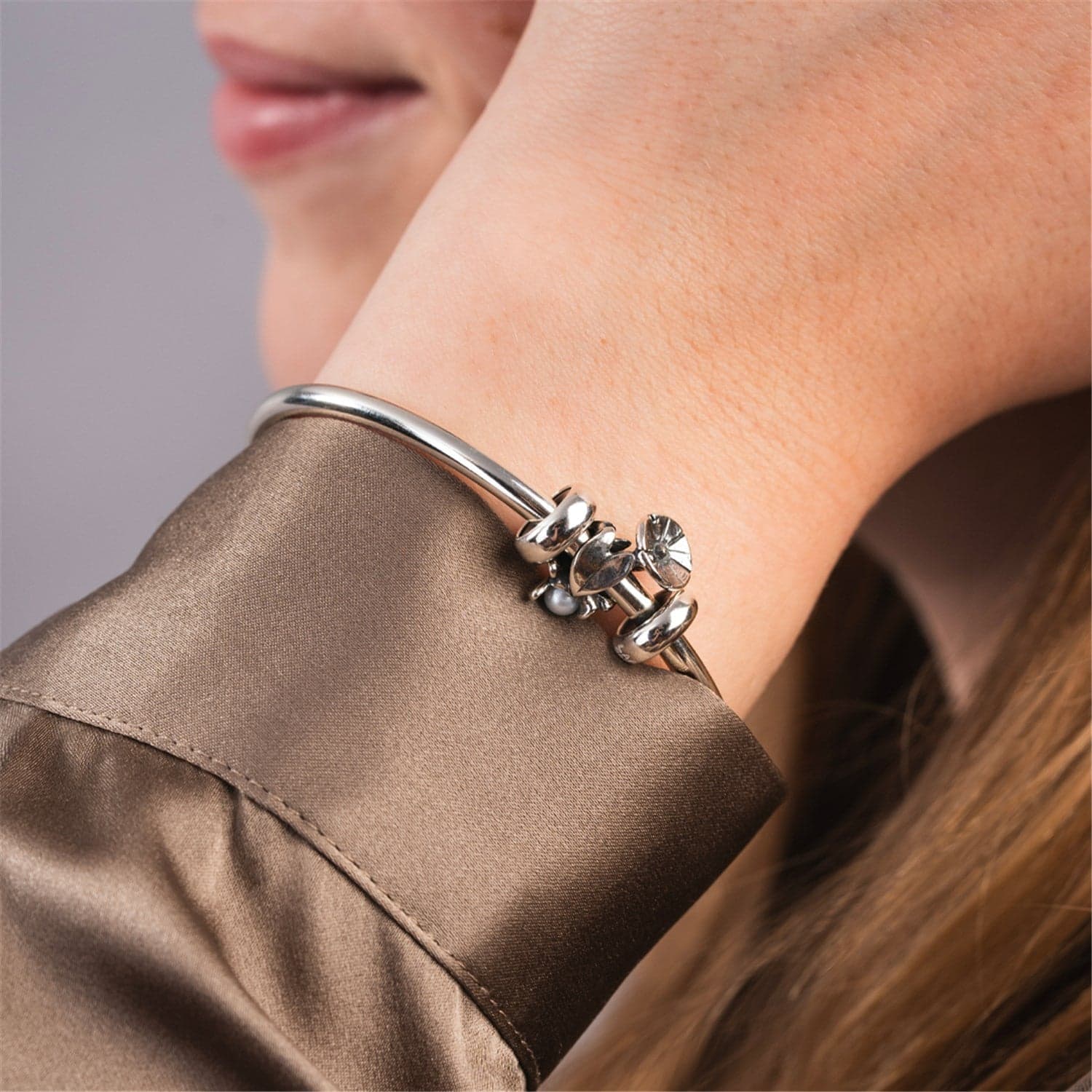 Bindweed of September Bangle - XXS 2