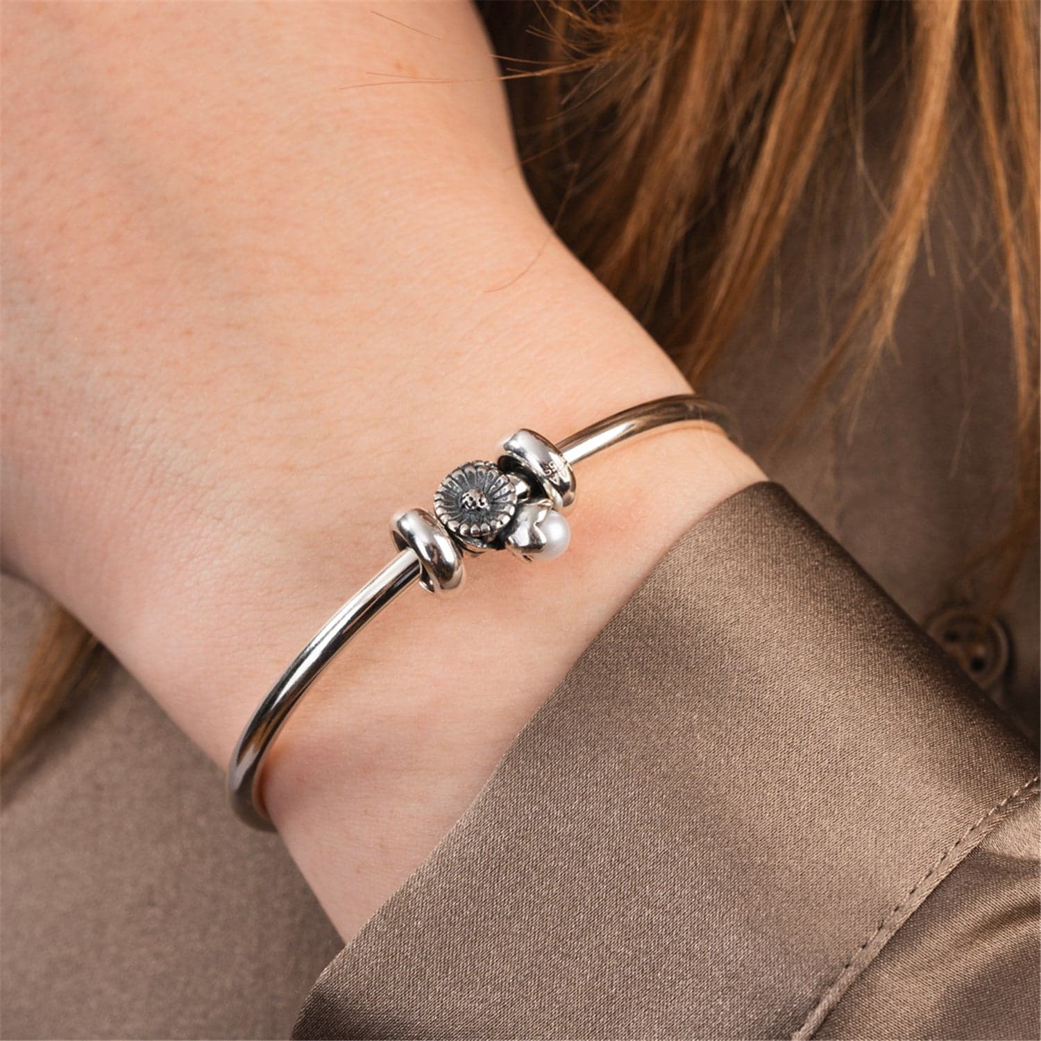 Daisy of April Bangle - XXS 2