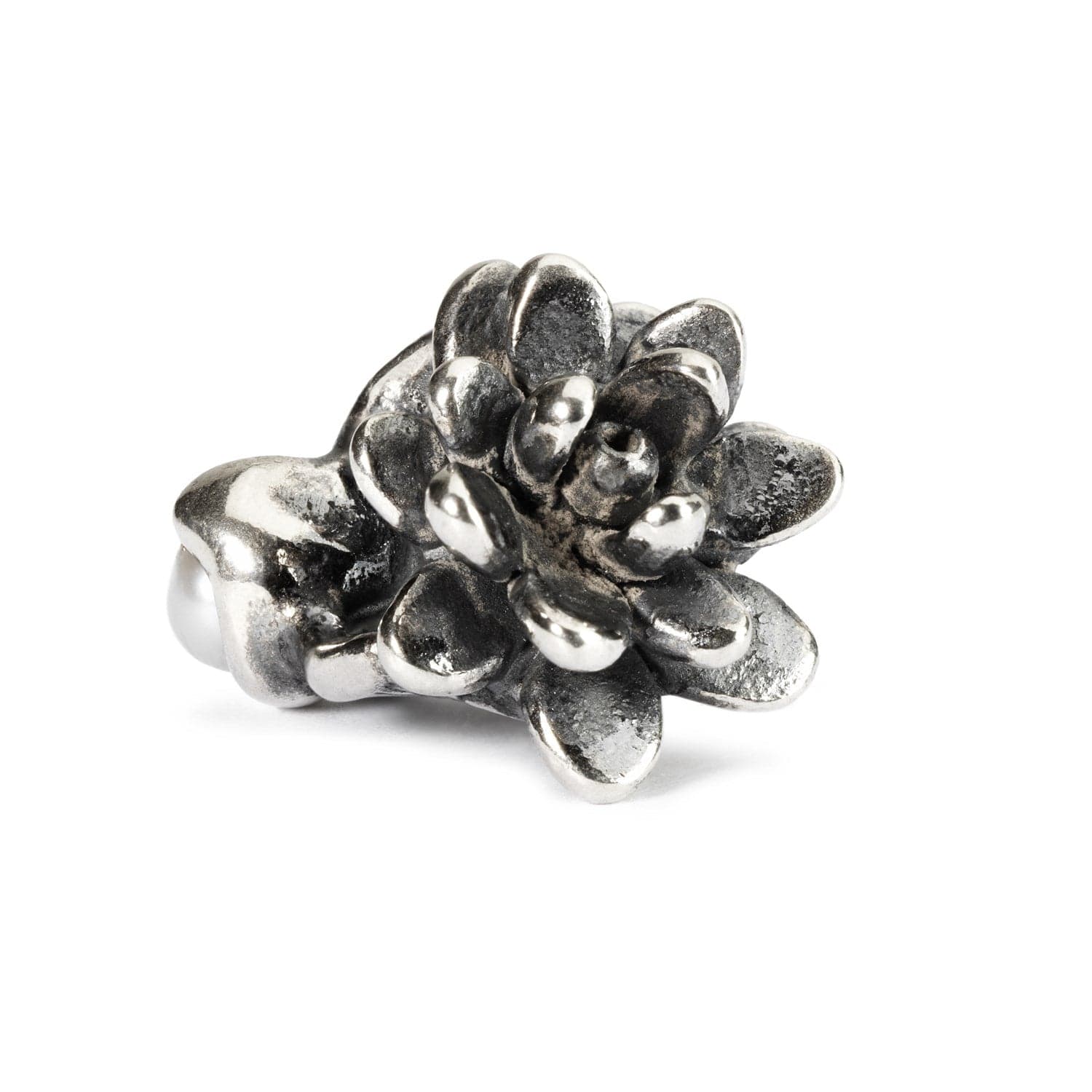 Water Lily of July Bangle - M 5