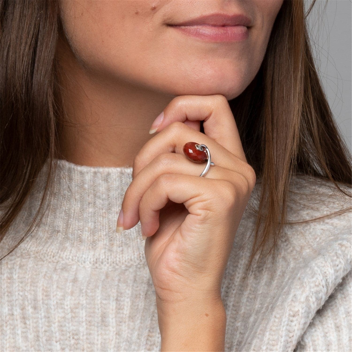 Elegant Fantasy Ring - 8 3/4 2