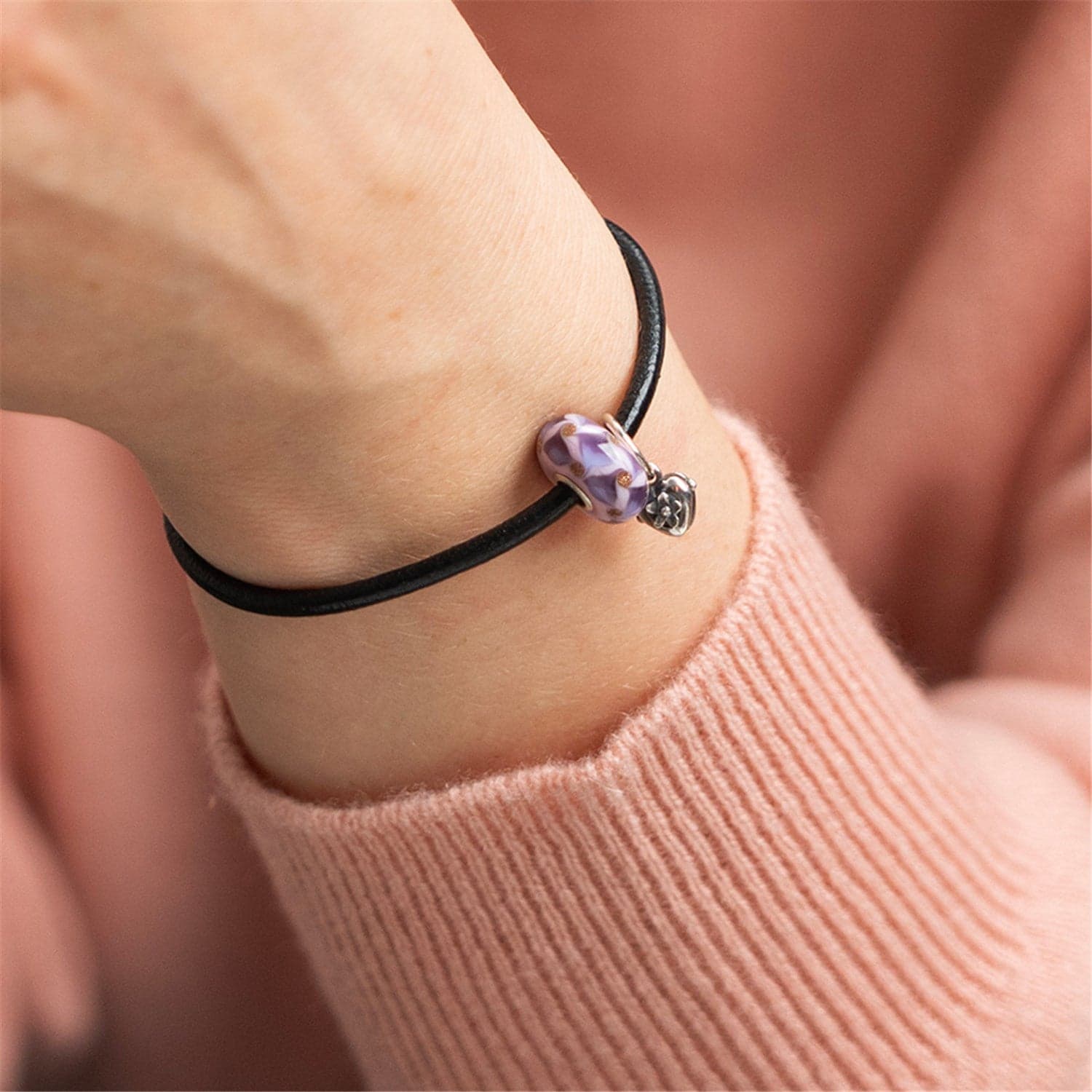 Heart's Blossom Tassel 3