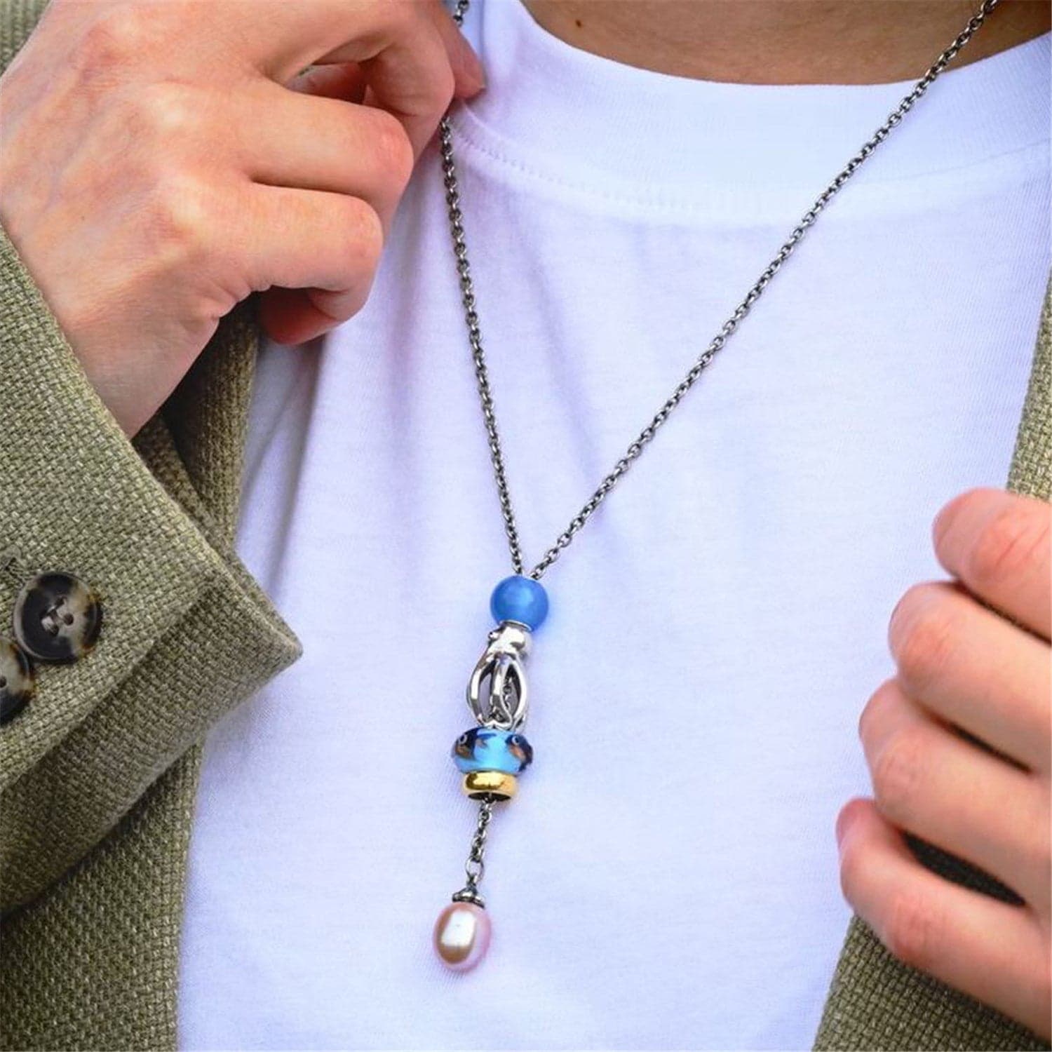 Guardian of Memories Pendant 5