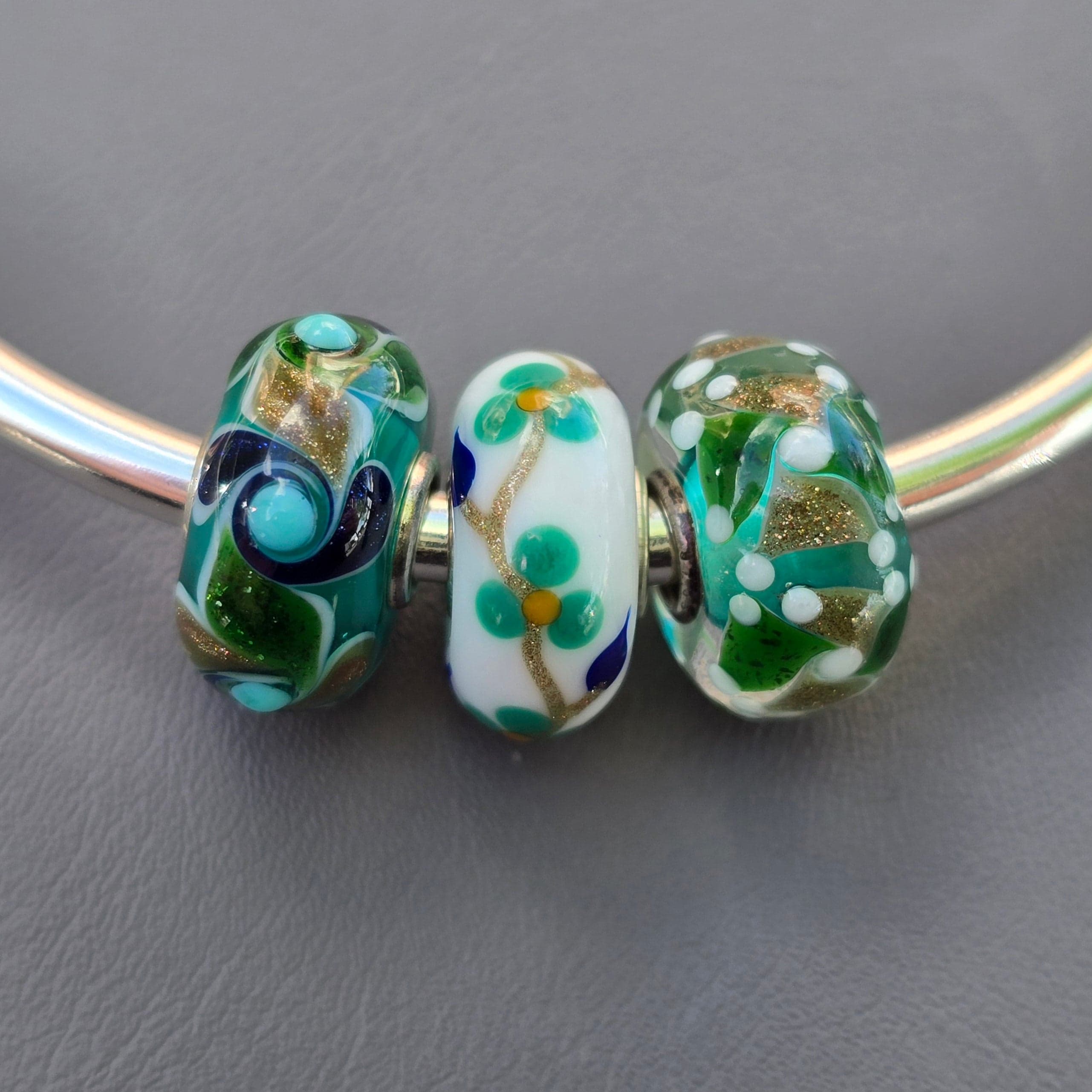 Bright Bouquets Unique Trio