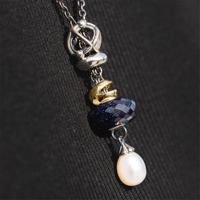 Atom of Unity Bead 4