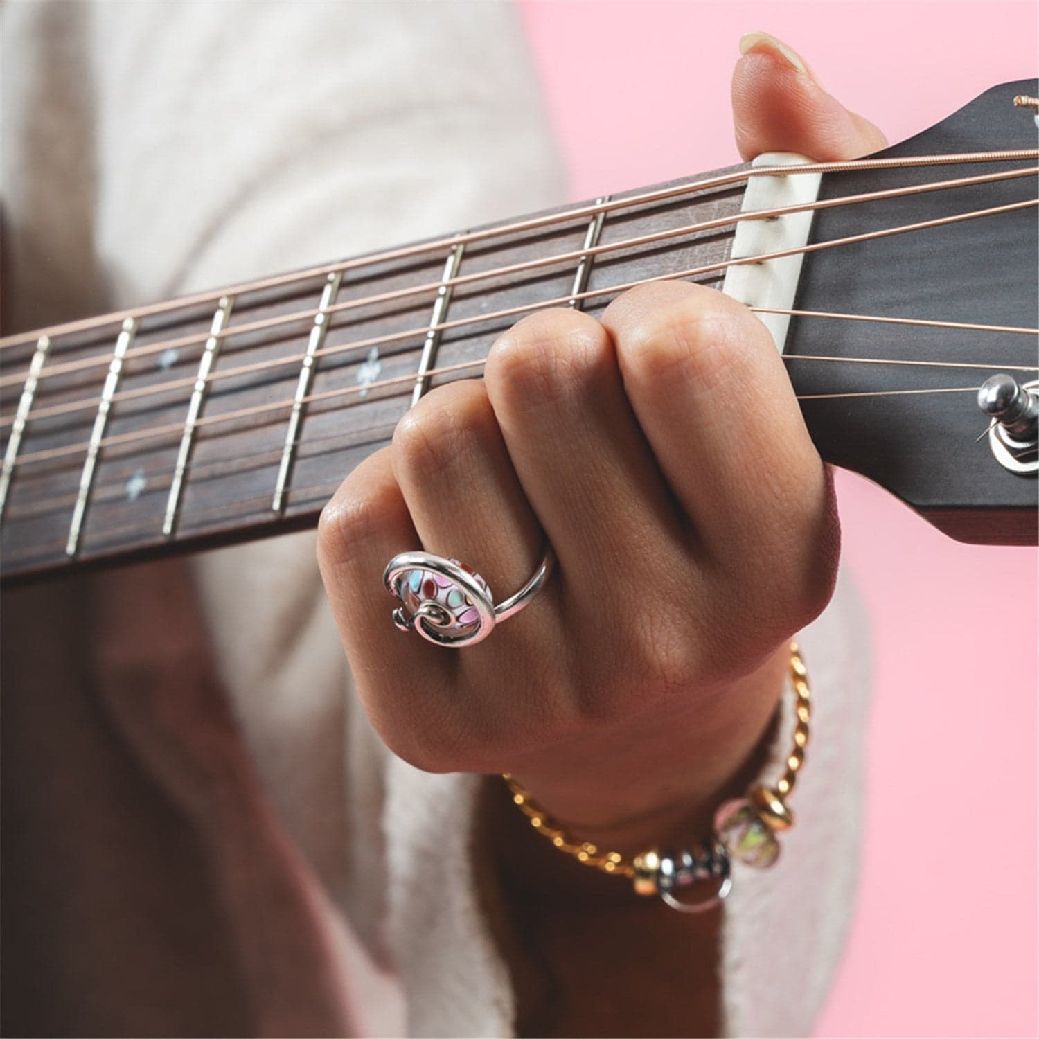 World of Wonders Bead 8